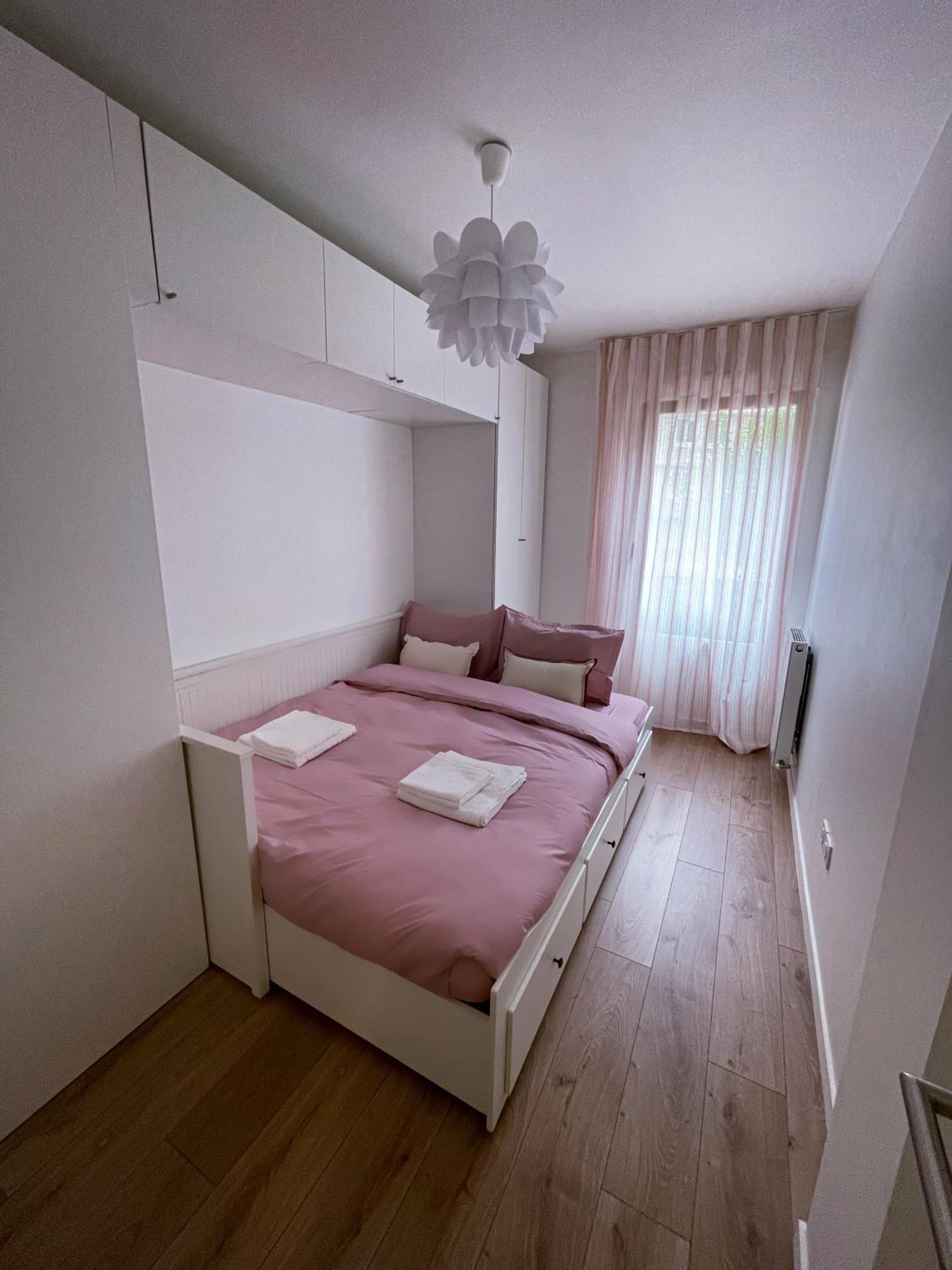 קלישי Grand Appartement מראה חיצוני תמונה